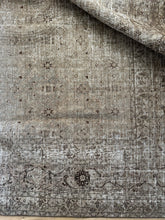 Load image into Gallery viewer, Vintage Persian Rug 6’5” x 9’6”