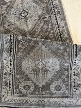Load image into Gallery viewer, Vintage Persian Runner 2’4” x 5’1”