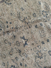 Load image into Gallery viewer, Vintage Kayseri 8’10” x 12’4”