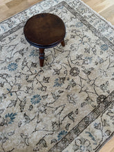 Load image into Gallery viewer, Vintage Turkish 3’8” x 6’5”