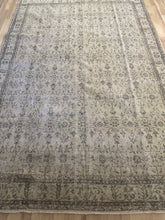Load image into Gallery viewer, Vintage Turkish 7’3” x 10’9”