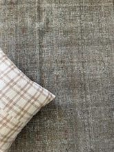 Load image into Gallery viewer, Antique Tabriz 9’11” x 13’7”