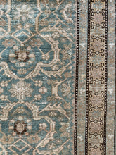 Load image into Gallery viewer, Antique Malayer 4’3” x 6’7”