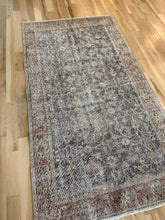 Load image into Gallery viewer, Vintage Turkish 3’8”’x 6’9” (1)