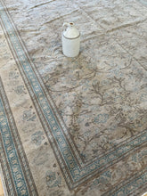 Load image into Gallery viewer, Vintage Kayseri 7’4” x 11’1”