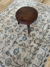 Load image into Gallery viewer, Vintage Turkish 3’1” x 6’3”