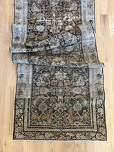 Load image into Gallery viewer, Antique Malayer 2’6” x 9’6”