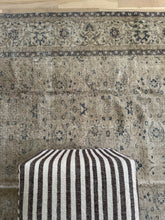 Load image into Gallery viewer, Vintage Kayseri 8’10” x 12’4”