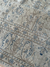 Load image into Gallery viewer, Vintage Kayseri 6’4” x 9’11”