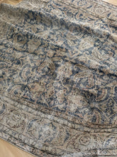 Load image into Gallery viewer, Vintage Turkish 9’6” x 13’