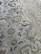 Load image into Gallery viewer, Vintage Kayseri 6’8” x 9’7”