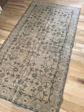 Load image into Gallery viewer, Vintage Turkish 3’9” x 7’