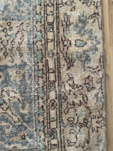 Load image into Gallery viewer, Vintage Turkish 7’3” x 9’9”