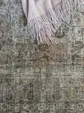 Load image into Gallery viewer, Antique Tabriz 8’2” x 11’5”