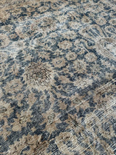 Load image into Gallery viewer, Antique Oushak 7’10” x 10’8”