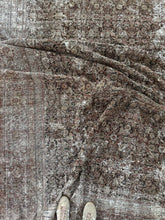 Load image into Gallery viewer, Antique Mahal 9’6” x 12’3”