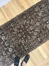 Load image into Gallery viewer, Vintage Malayer 2’8” x 10’3”