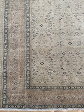 Load image into Gallery viewer, Vintage Kayseri 8’10” x 12’7”