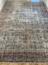 Load image into Gallery viewer, Vintage Turkish 9’3” x 12’8”