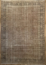 Load image into Gallery viewer, Vintage Turkish 7’6” x 11’