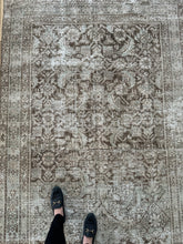 Load image into Gallery viewer, {ON HOLD} Antique Mahal 4’9” x 7’8”