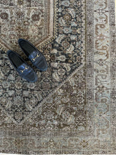 Load image into Gallery viewer, Antique Bidjar 4’3” x 6’8”