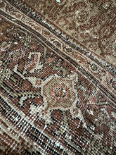 Load image into Gallery viewer, Antique Malayer 4’1” x 6’1”
