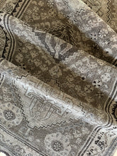 Load image into Gallery viewer, Vintage Persian Runner 2’4” x 5’1”