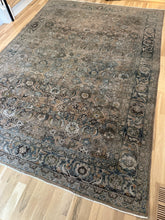 Load image into Gallery viewer, Antique Mahal 7’9” x 10’9”