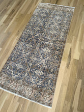 Load image into Gallery viewer, Vintage Turkish 2’11” x 6’6”