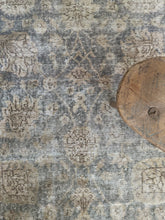 Load image into Gallery viewer, Vintage Turkish 7’3” x 9’9”