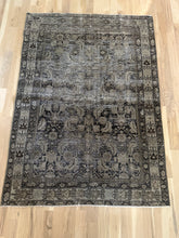 Load image into Gallery viewer, Antique Malayer 4’2” x 5’10”