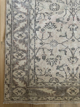 Load image into Gallery viewer, Vintage Turkish 3’4” x 10’11”