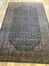 Load image into Gallery viewer, Vintage Tabriz 6’4” x 9’7”