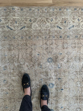 Load image into Gallery viewer, Vintage Turkish 8’2” x 12’3”