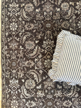 Load image into Gallery viewer, Vintage Malayer 2’8” x 10’3”