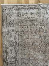 Load image into Gallery viewer, Vintage Turkish Scatter Rug 3’7” x 7’2”