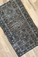 Load image into Gallery viewer, Antique Heriz 2’3” x 3’11”