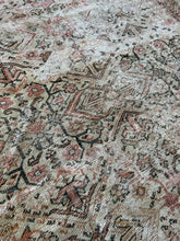 Load image into Gallery viewer, Antique Mahal 4’2” x 6’9”