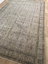 Load image into Gallery viewer, Vintage Turkish 7’3” x 10’9”