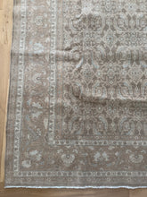 Load image into Gallery viewer, Vintage Tabriz 6’ x 8’9”