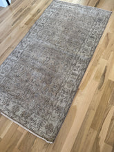 Load image into Gallery viewer, Vintage Turkish Scatter Rug 3’7” x 7’2”