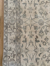 Load image into Gallery viewer, Vintage Turkish 3’11” x 6’8”