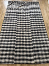 Load image into Gallery viewer, Vintage Kilim 5’3” x 9’