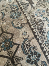Load image into Gallery viewer, Vintage Persian 3’2” x 6’2”