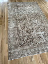 Load image into Gallery viewer, {ON HOLD} Antique Mahal 4’9” x 7’8”