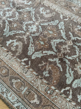Load image into Gallery viewer, Antique Tabriz 2’6” x 9’1”