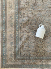 Load image into Gallery viewer, Vintage Kayseri 7’4” x 11’1”