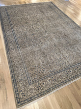 Load image into Gallery viewer, Vintage Kayseri 6’7” x 9’5”