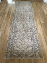 Load image into Gallery viewer, Vintage Turkish 3’4” x 10’11”